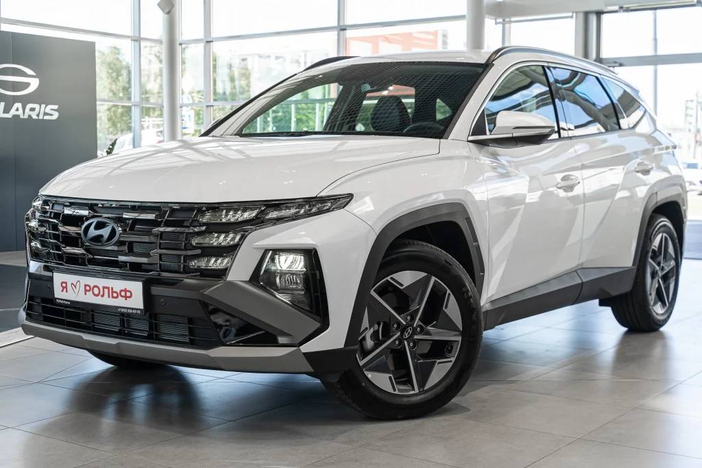 Hyundai Tucson Travel 2.0 6AT 4WD