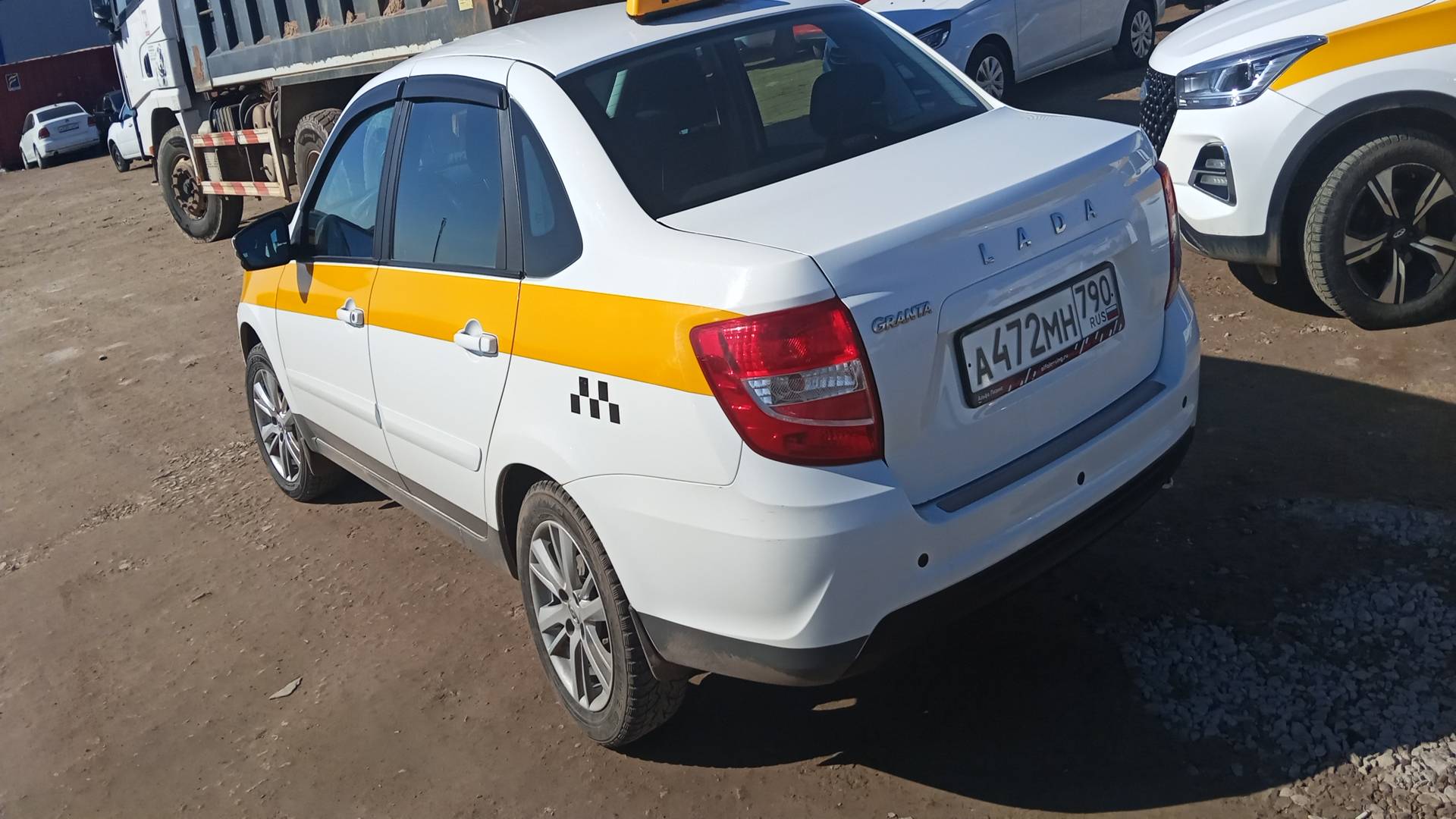 Lada Granta седан,  129 424 км, 2021 года в лизинг