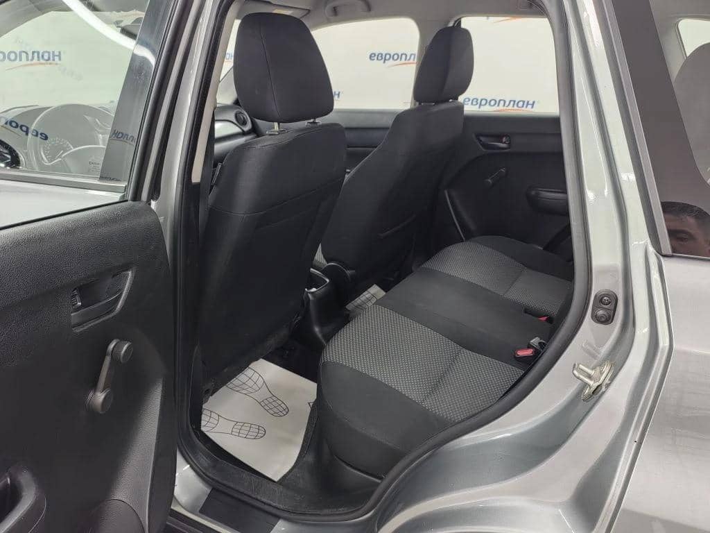 Suzuki Vitara,  337 580 км, 2021 года в лизинг