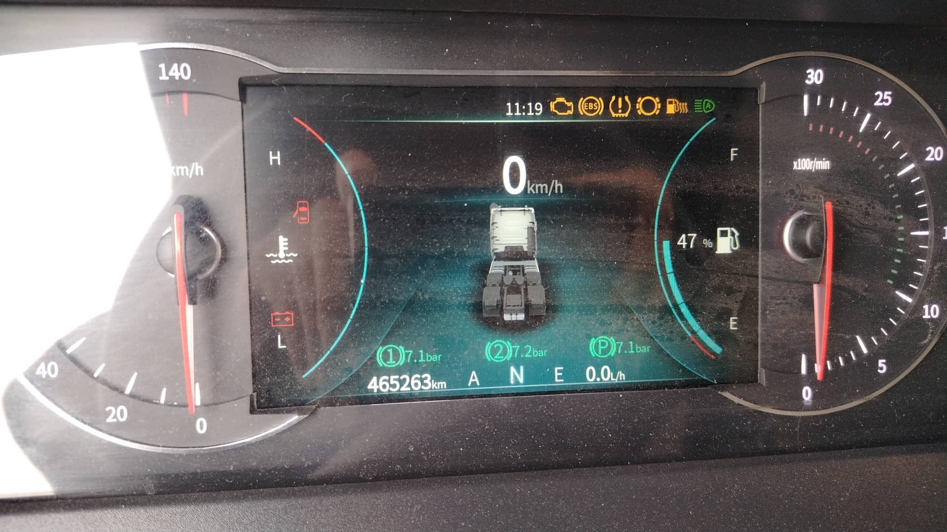 DongFeng DFH4180 4x2,  465 263 км, 2023 года в лизинг