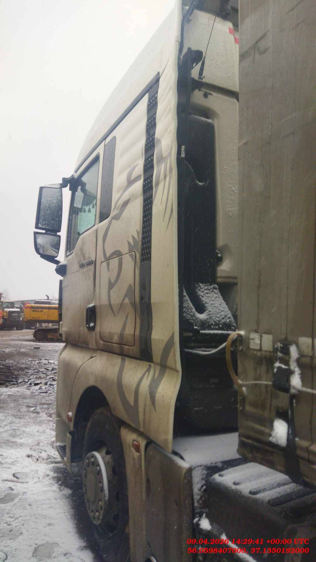 Sitrak C7H MAX ZZ4186V391HE,  317 000 км, 2024 года в лизинг