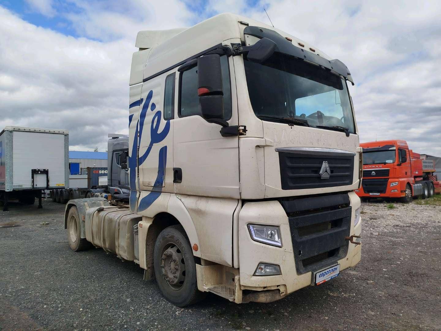 Sitrak C7H MAX ZZ4186V391HE,  728 312 км, 2023 года в лизинг