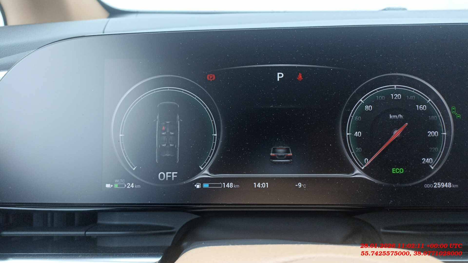 Voyah Dreamer,  25 948 км, 2023 года в лизинг