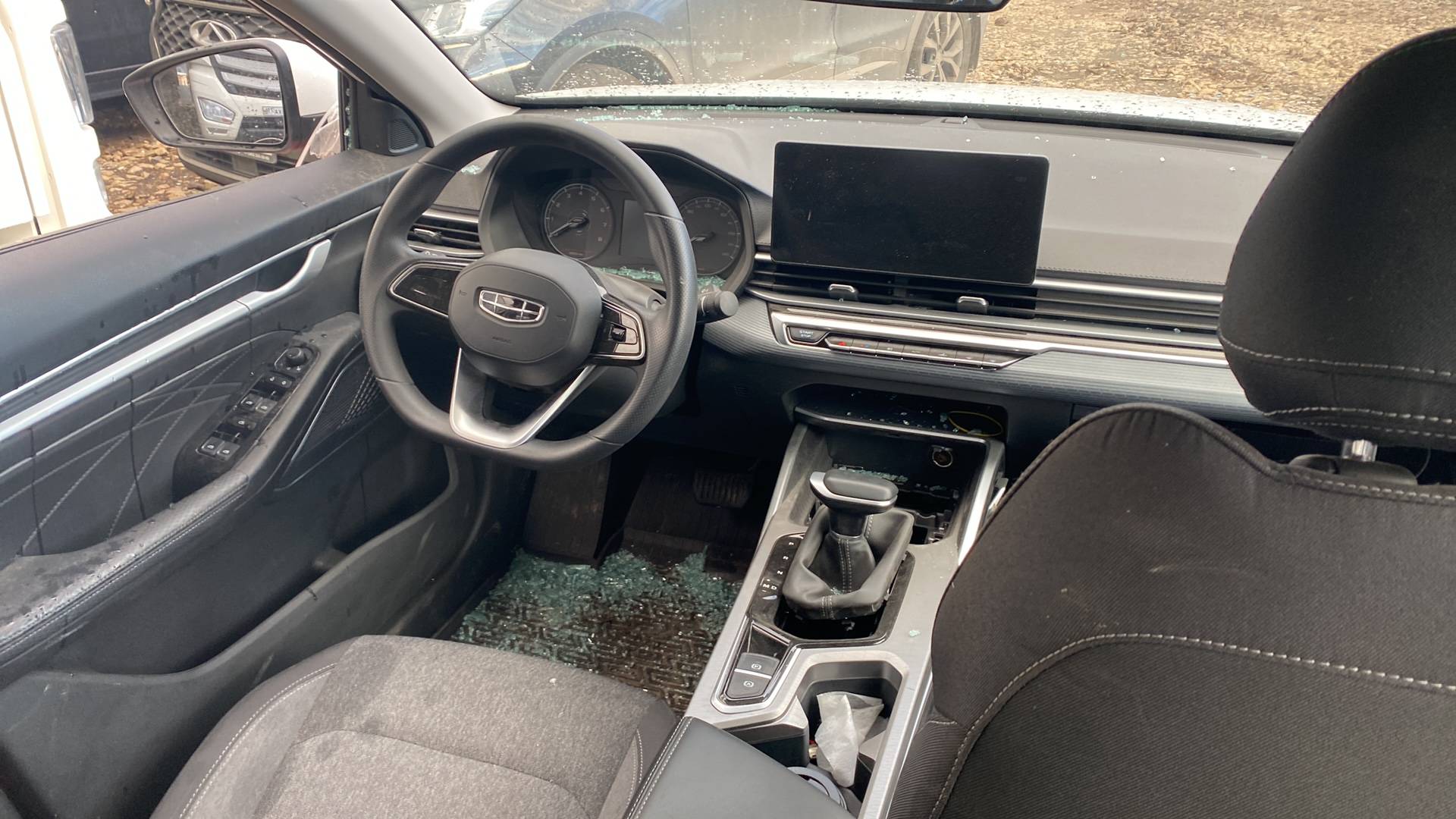 Geely Emgrand,  70 035 км, 2024 года в лизинг