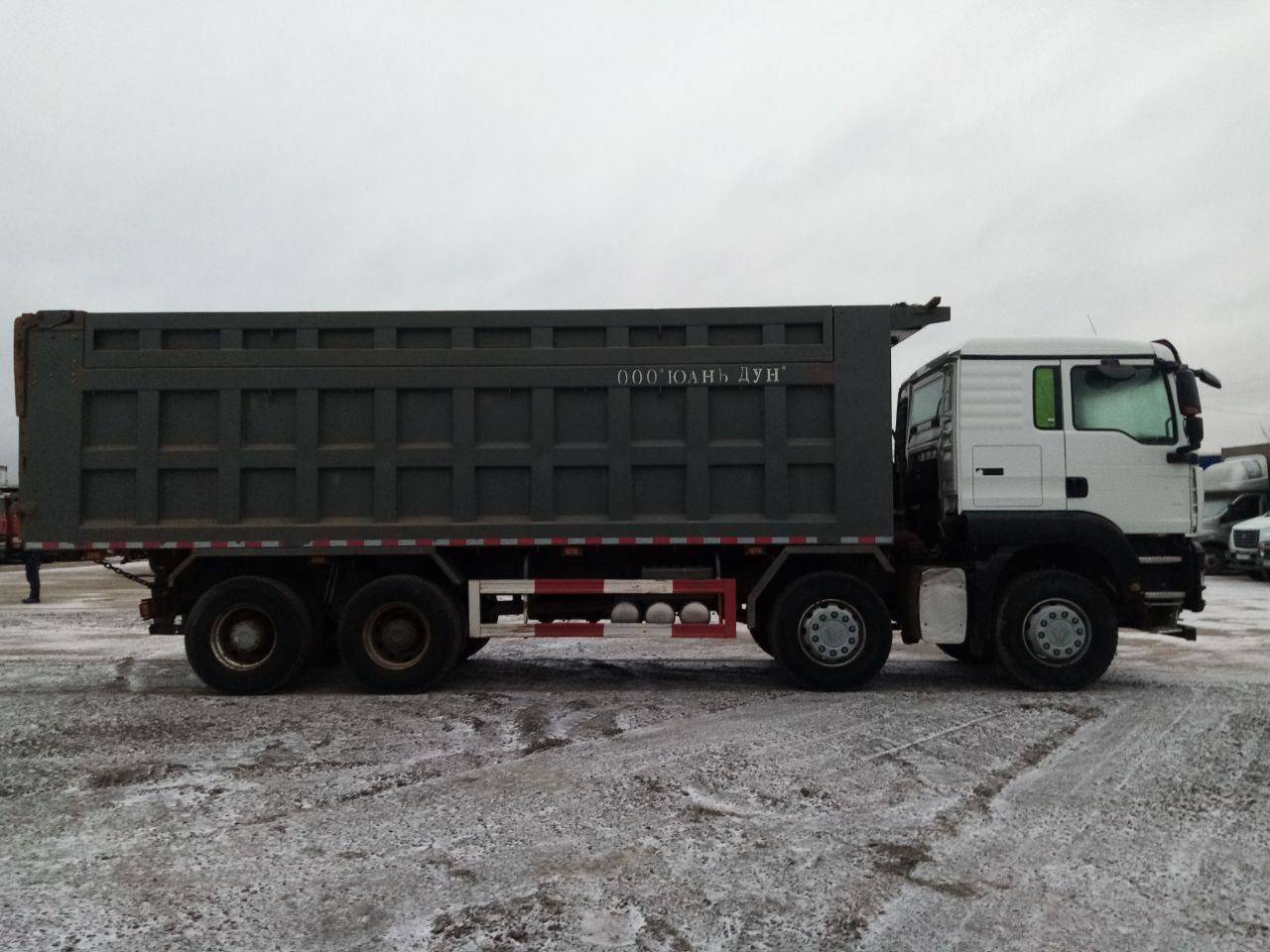 HOWO ZZ3317V386GE1 8х4 Лот 000000897