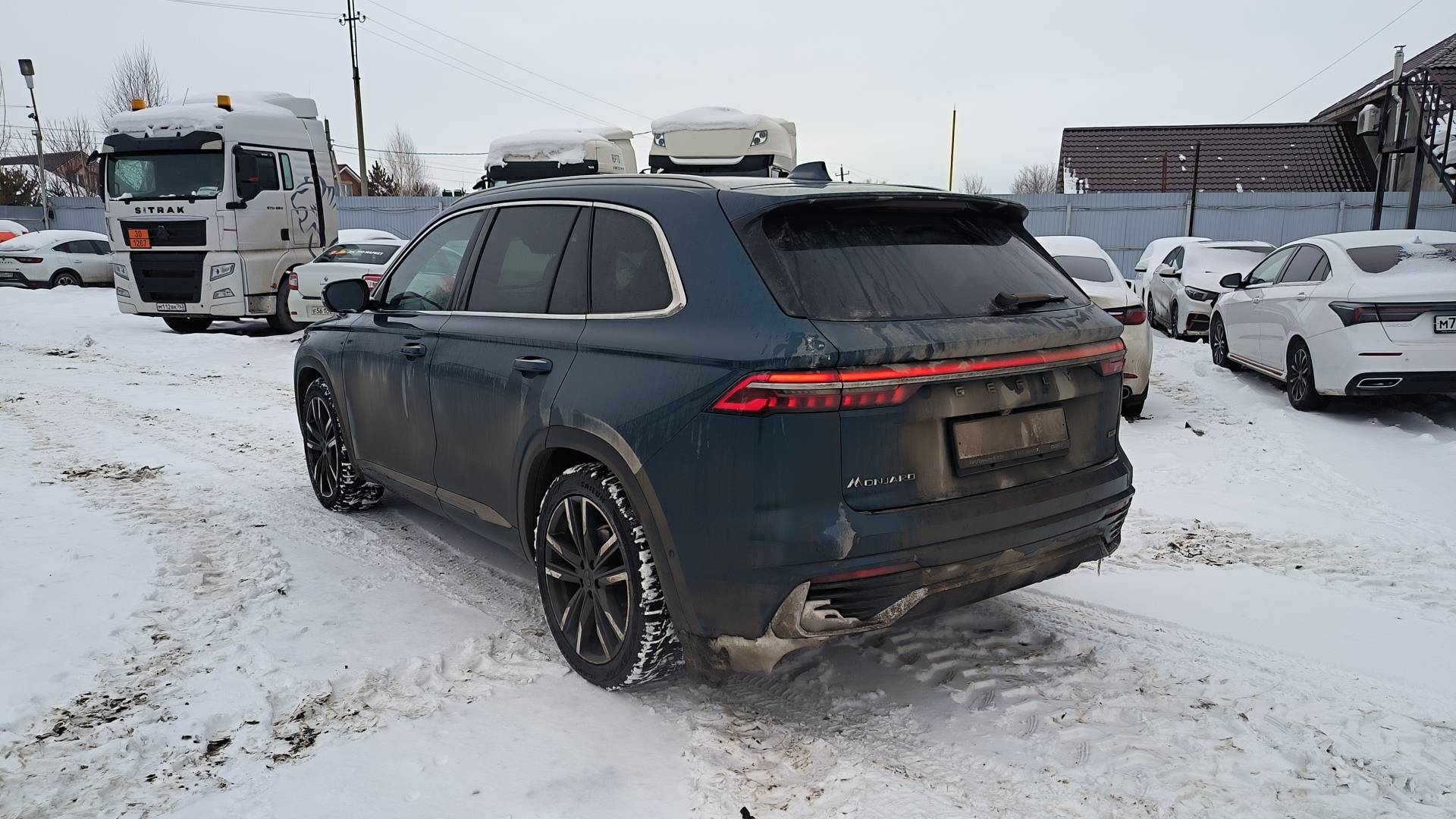 Geely Monjaro,  47 948 км, 2022 года в лизинг