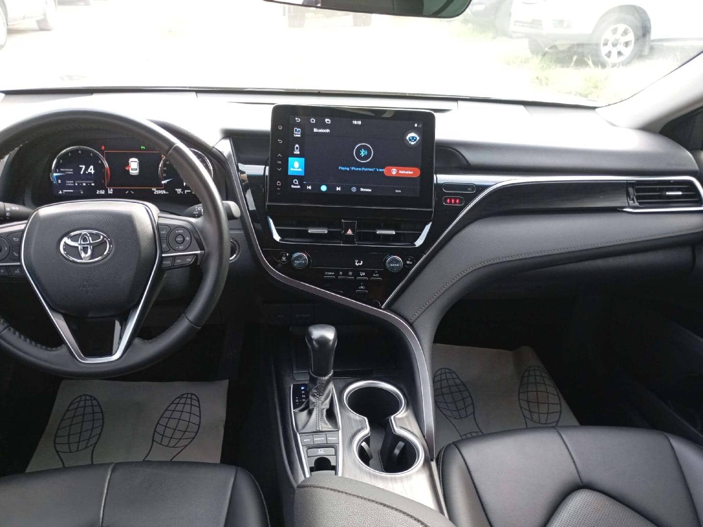 Toyota Camry,  25 959 км, 2024 года в лизинг