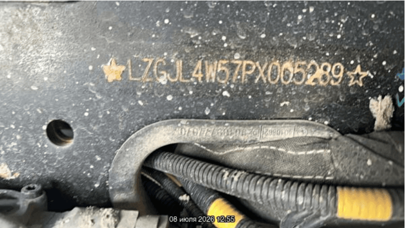 Shacman SX42586V385,  247 571 км, 2023 года в лизинг