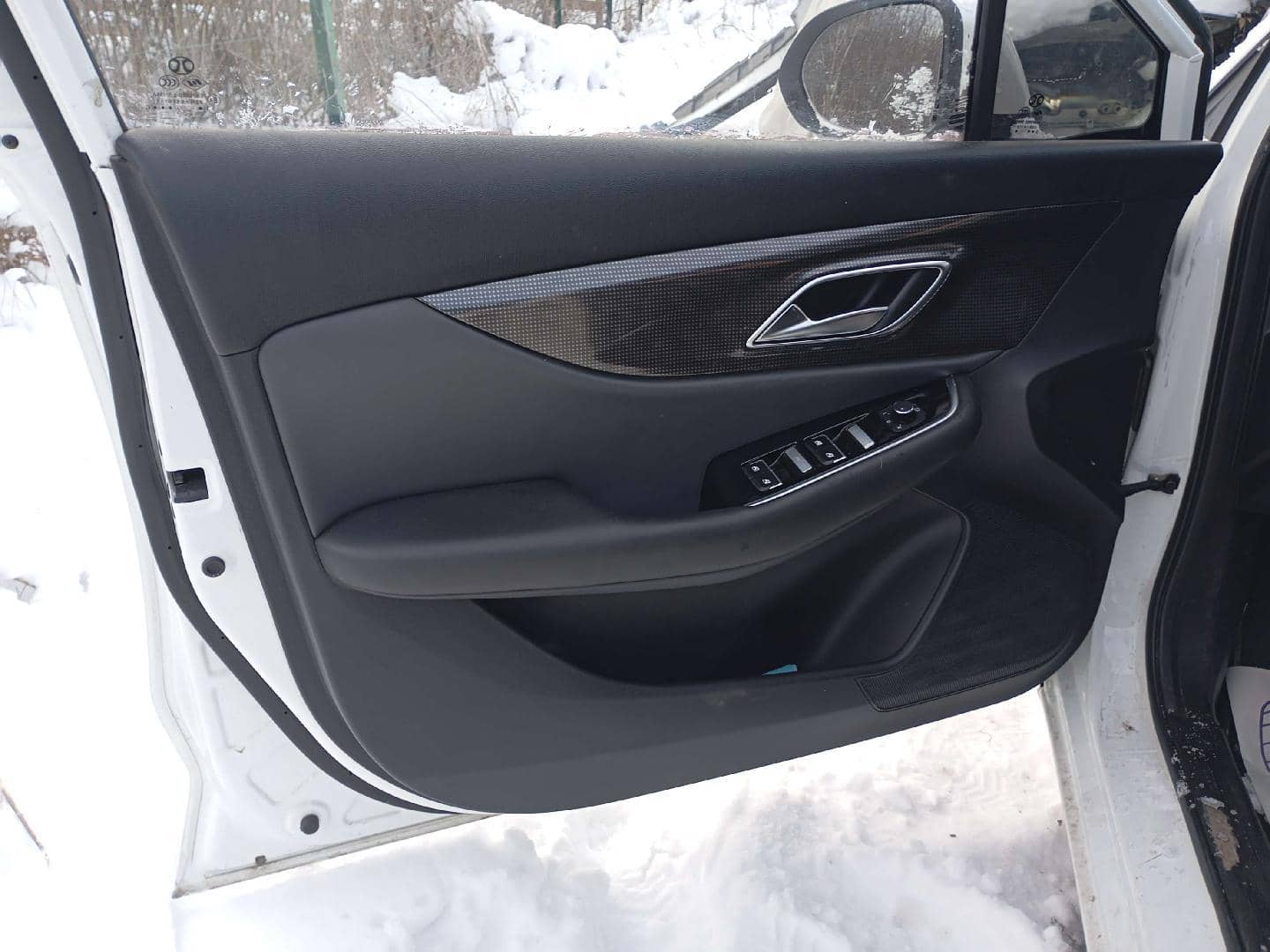 BAIC Ю5 Плюс (U5 Plus),  45 919 км, 2023 года в лизинг