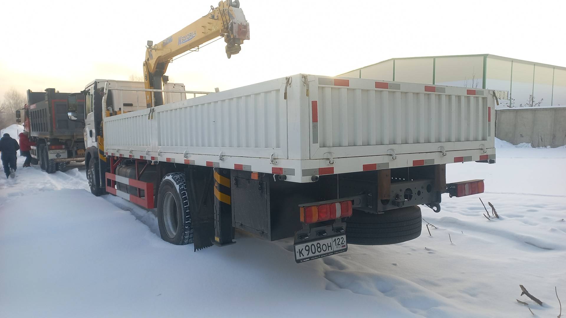 HOWO ZZ5167JSQM561GE1 4х2,  19 347 км, 2024 года в лизинг