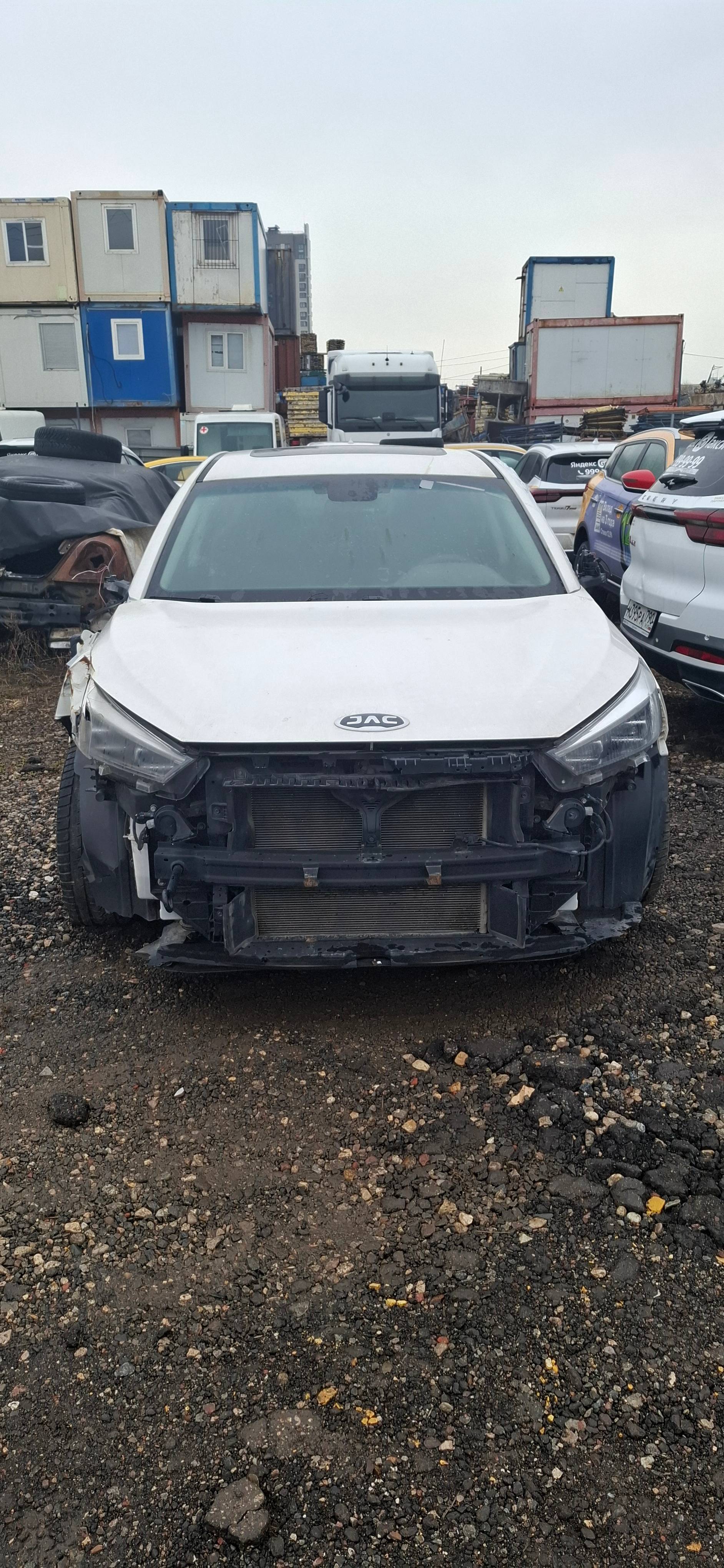 JAC J7,  50 000 км, 2023 года