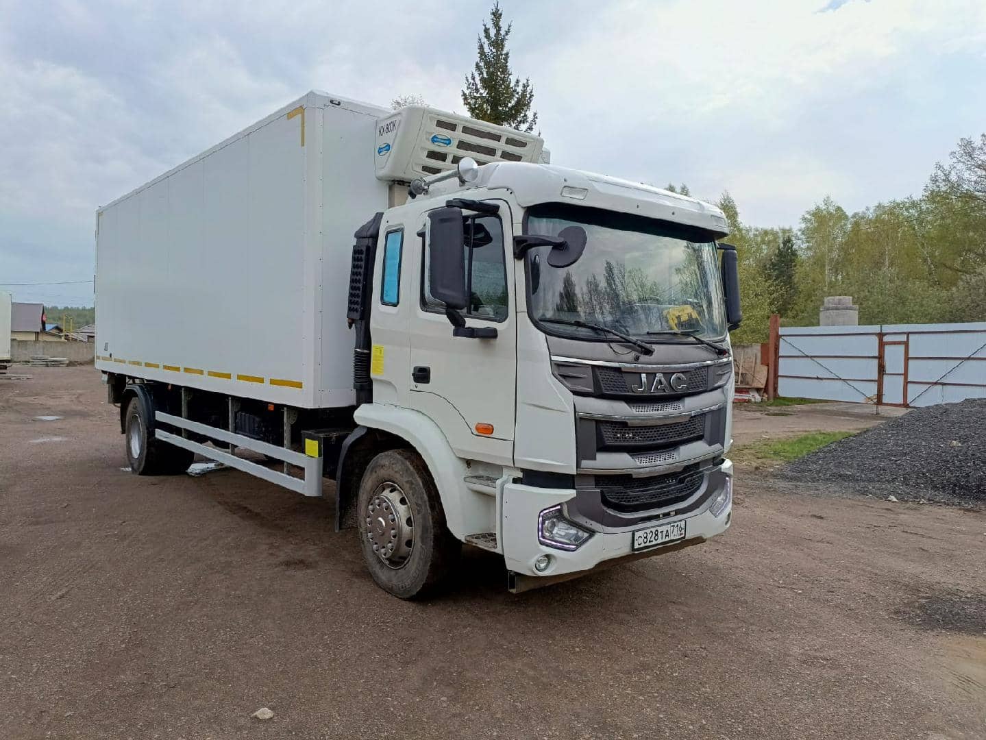JAC N 180,  116 182 км, 2024 года в лизинг