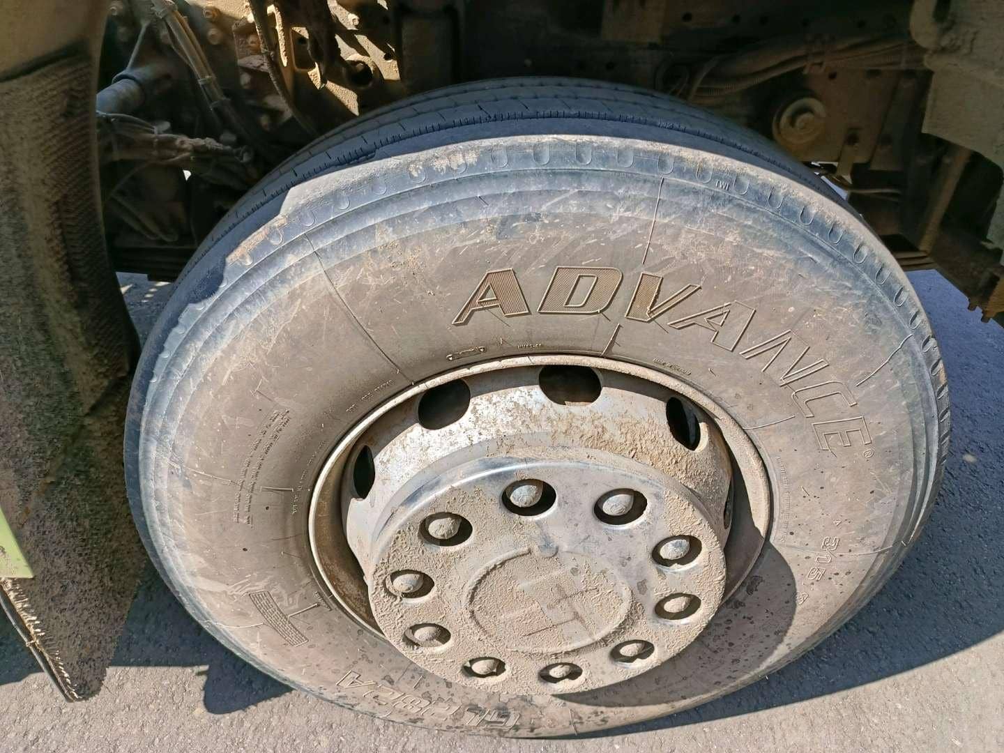 Shacman SX42584V324,  126 995 км, 2023 года в лизинг