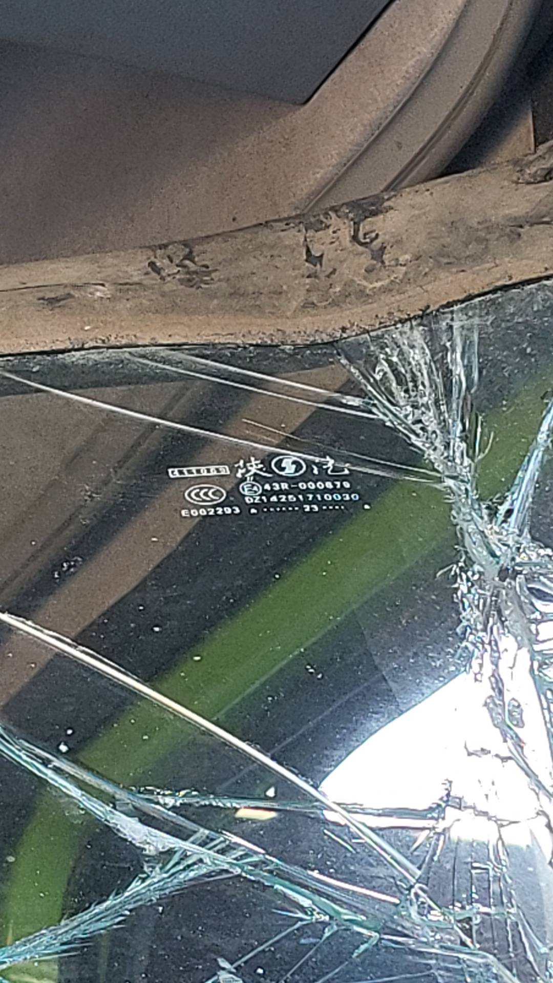 Shacman SX331863366,  100 000 км, 2023 года