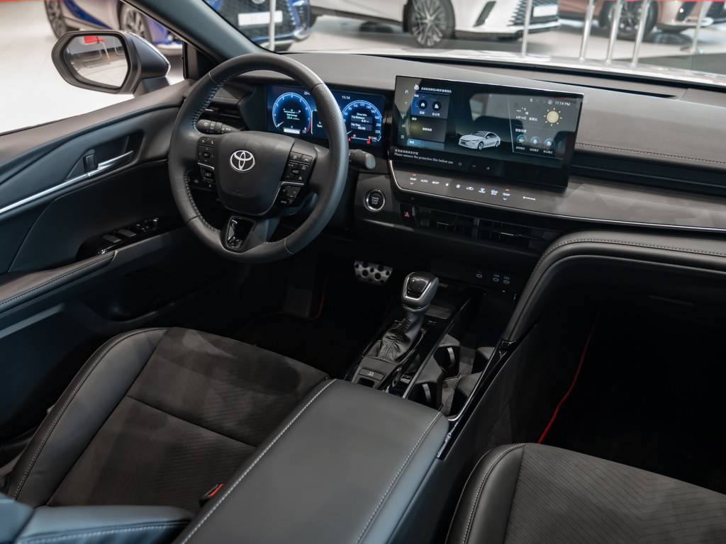 Toyota Camry 2.0S Sports Edition