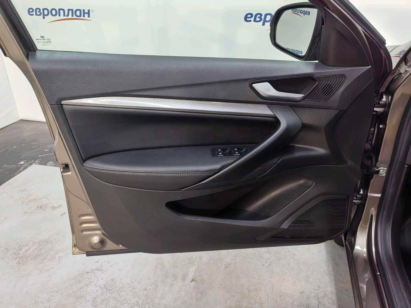 Lada Vesta седан,  42 680 км, 2024 года в лизинг
