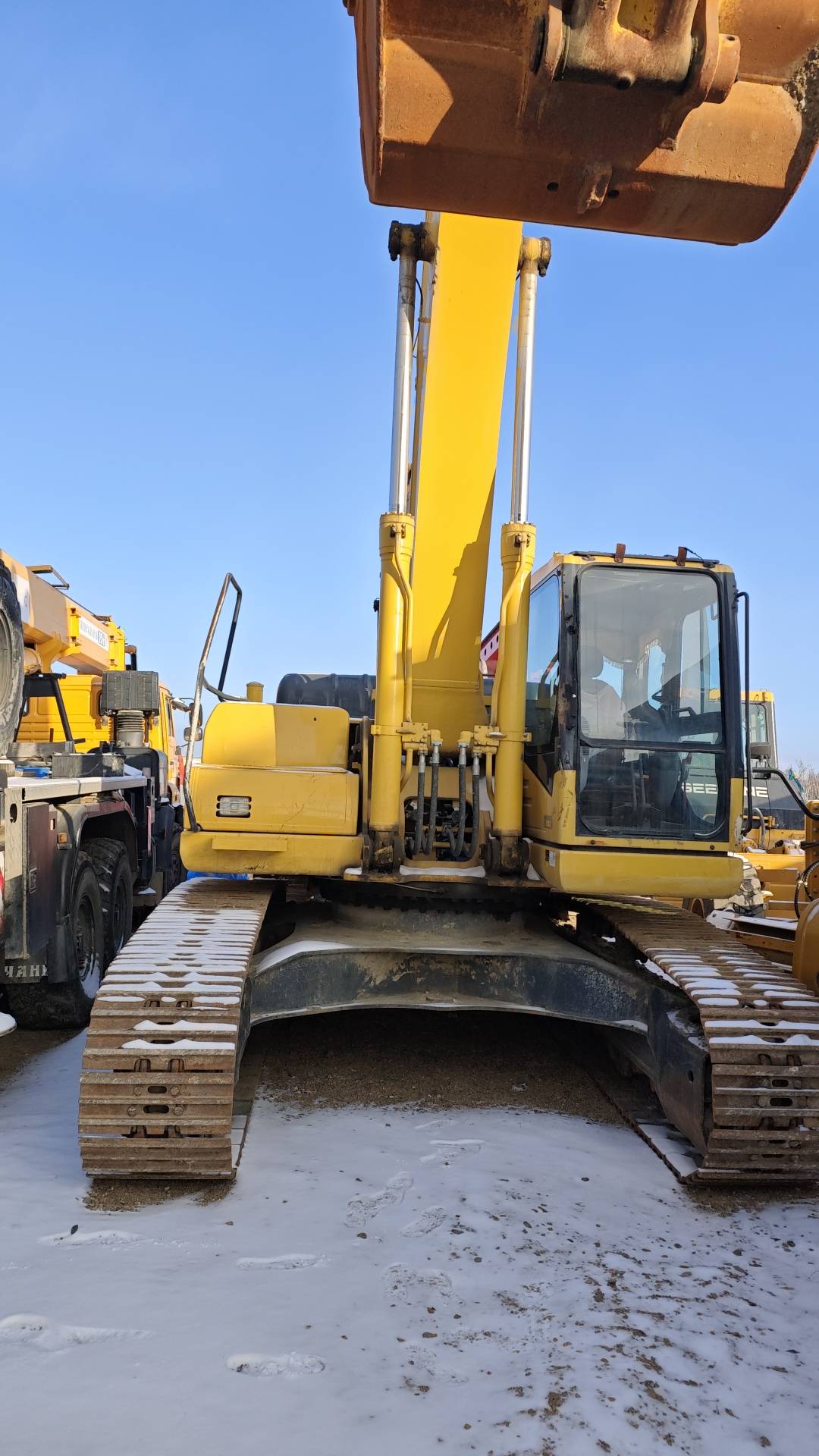 KOMATSU PC300-8MO, 2021 года в лизинг