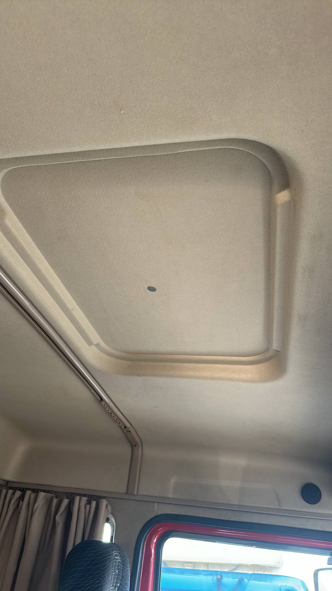 Shacman SX32586T384,  57 857 км, 2022 года в лизинг