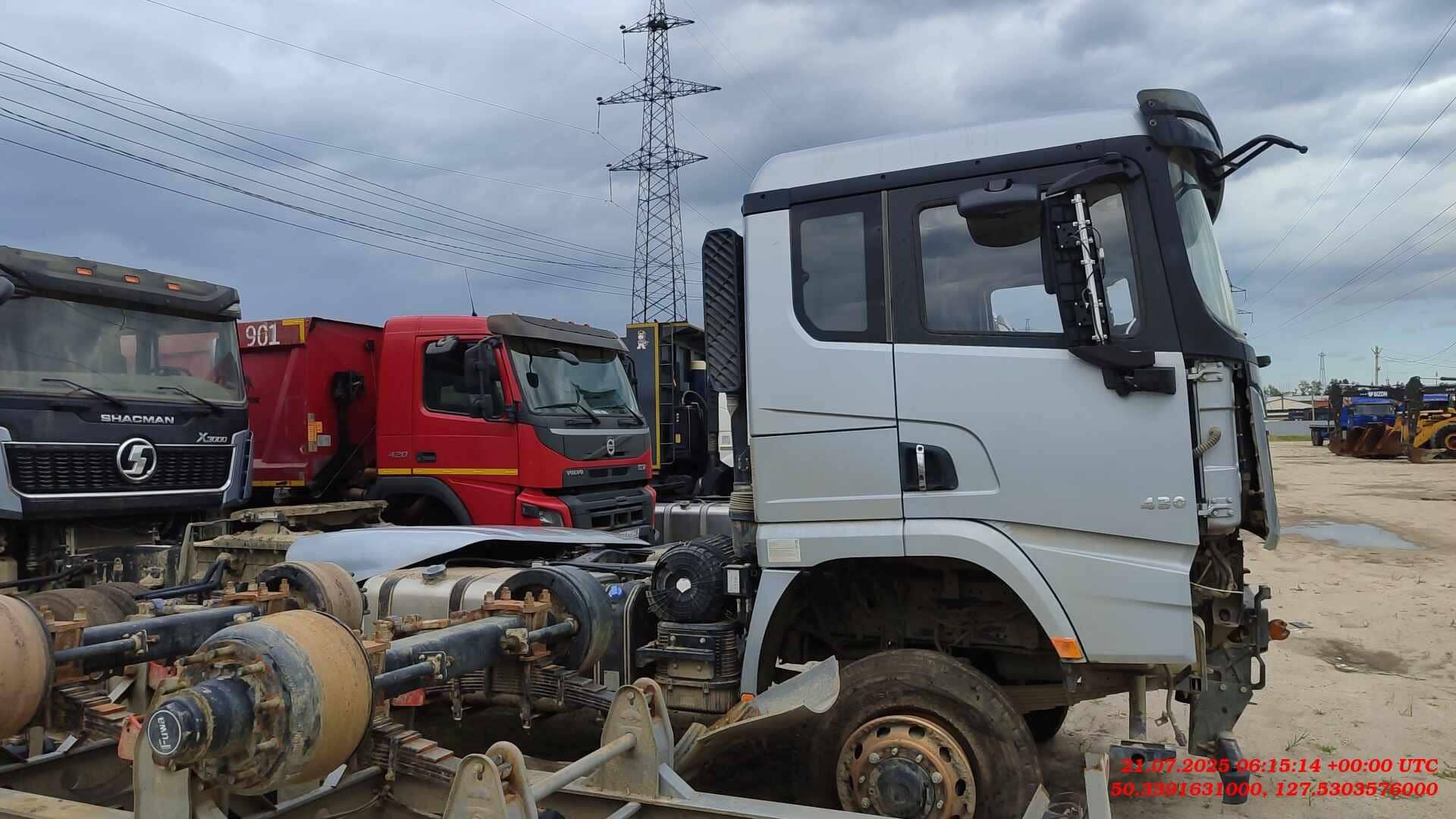 Shacman SX42586V385,  120 000 км, 2024 года