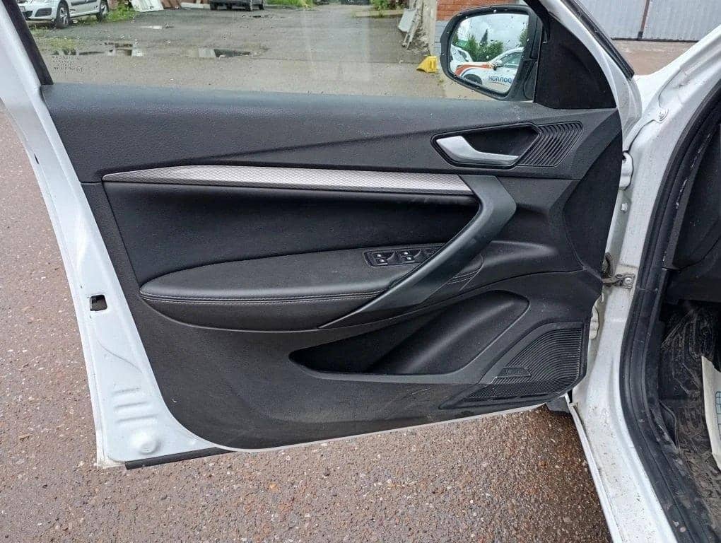 Lada Vesta седан,  107 442 км, 2024 года в лизинг