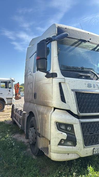 Sitrak C7H 4x2 ZZ4186V361HE