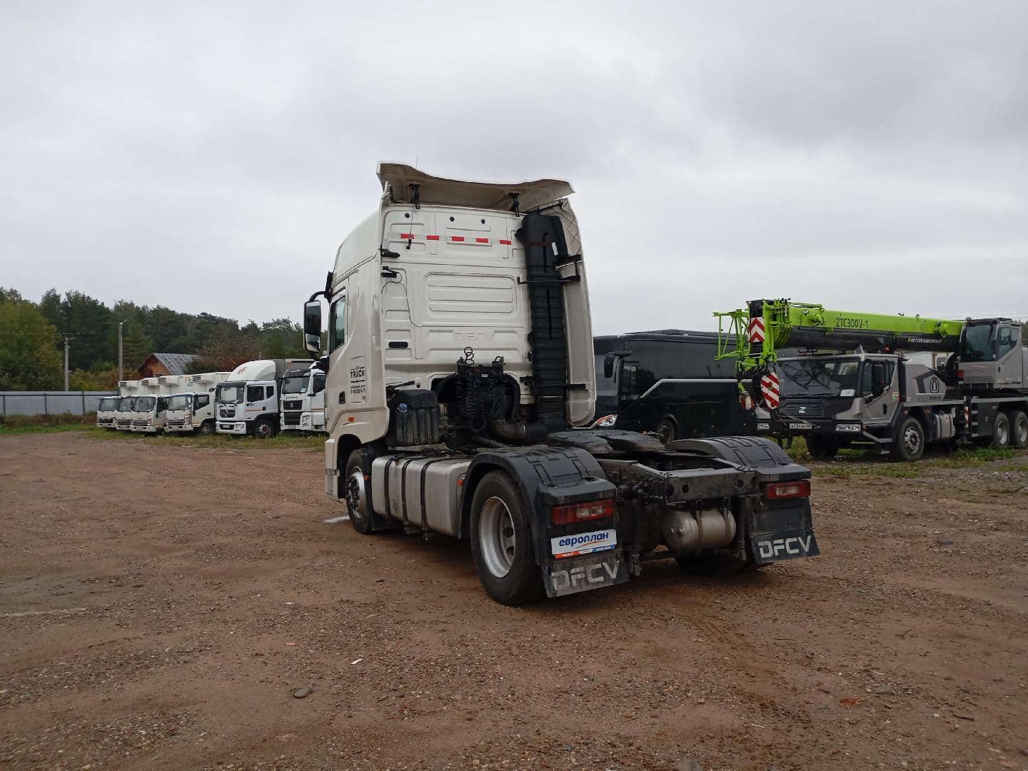 DongFeng GX DFH4180 4x2,  851 365 км, 2023 года в лизинг