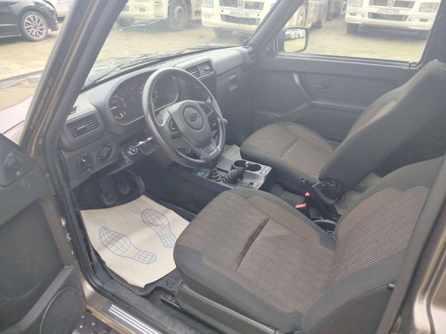 Lada Niva Legend 3 дв,  15 621 км, 2024 года в лизинг