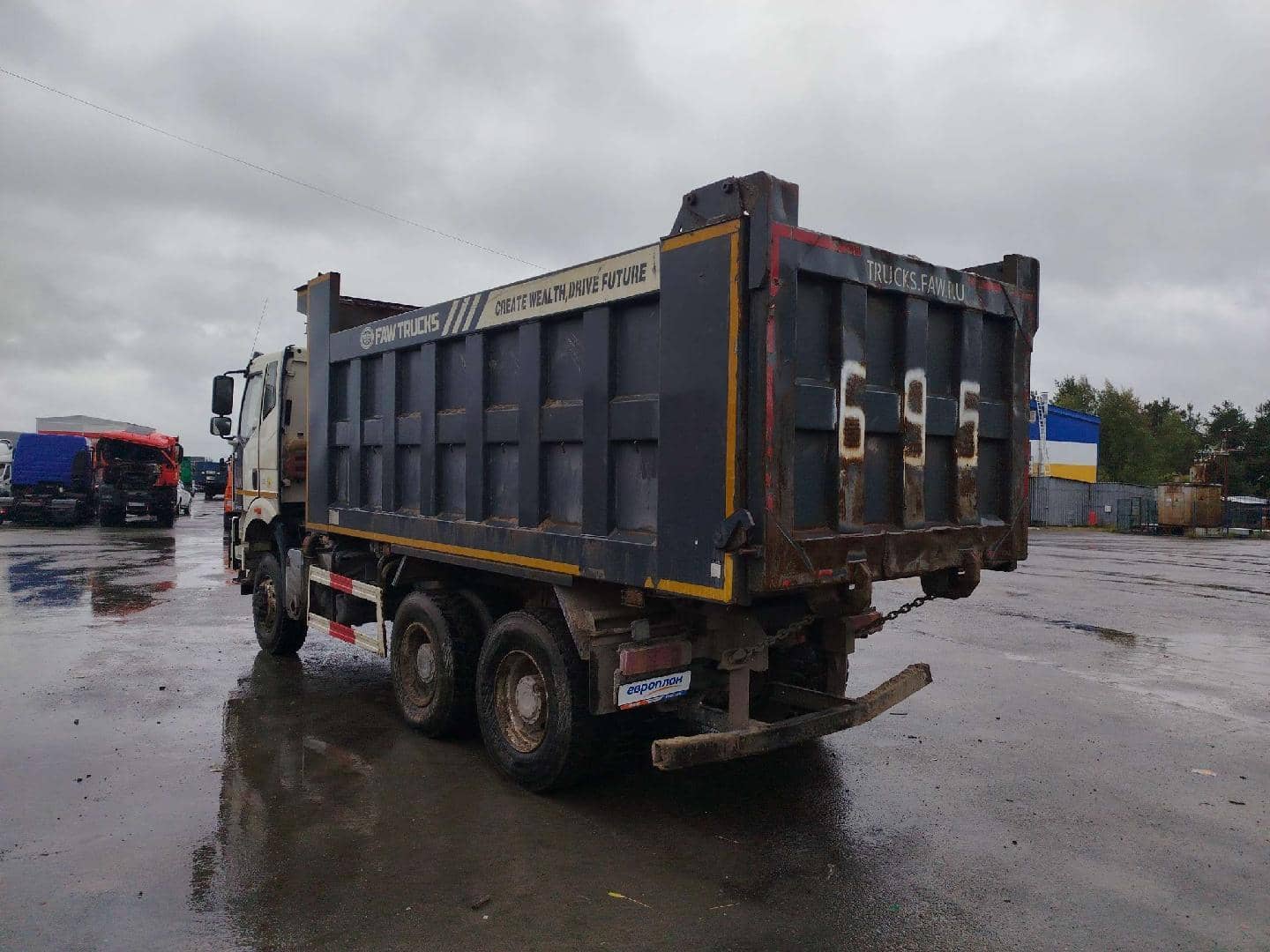 FAW CA3250P66K24L1TE5 6x6,  98 434 км, 2022 года в лизинг