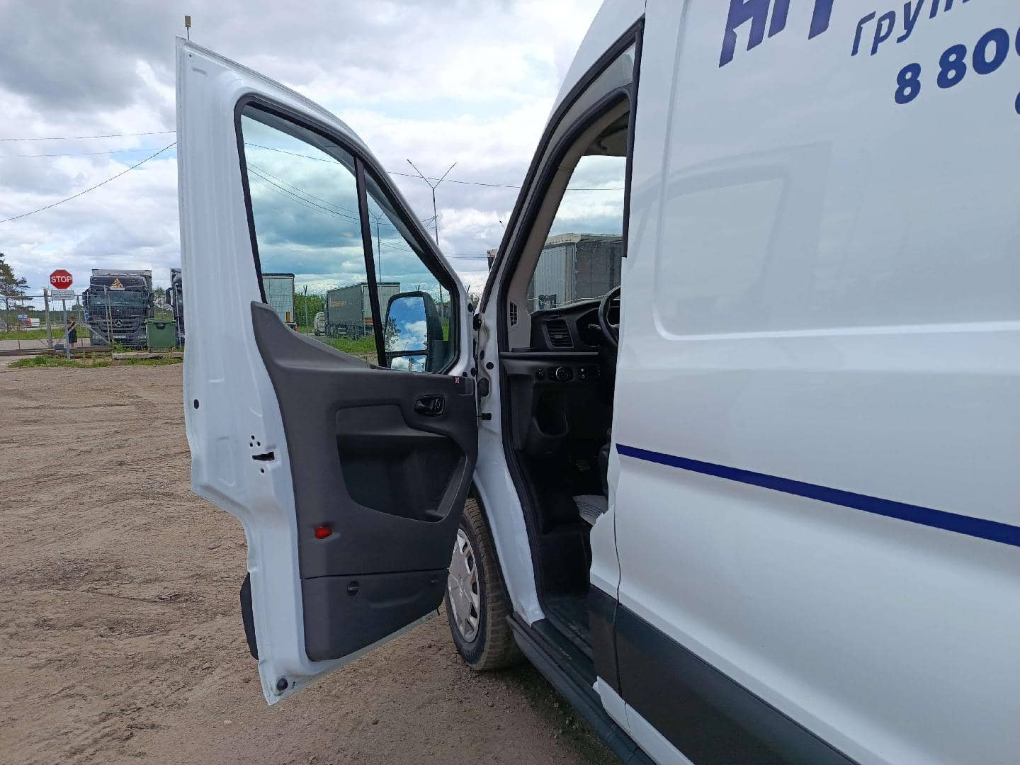 Ford Transit,  95 393 км, 2023 года в лизинг