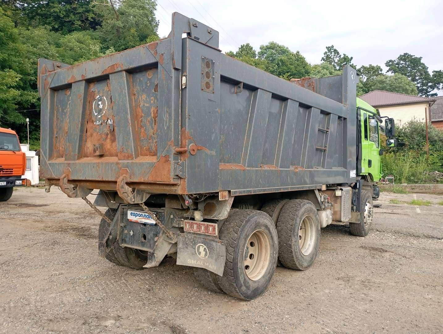 Shacman SX32488L344C,  84 927 км, 2023 года в лизинг