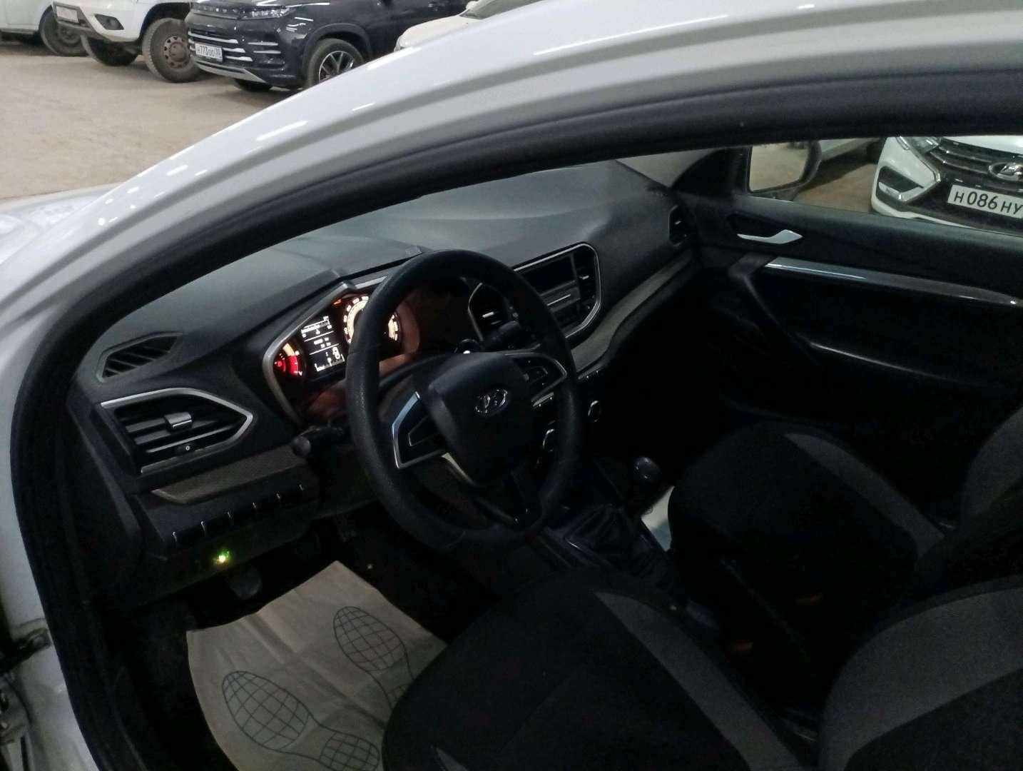 Lada Vesta седан,  165 763 км, 2023 года в лизинг