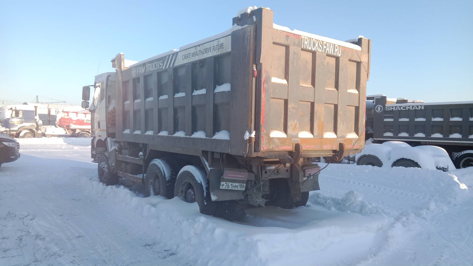 FAW CA3250P66K24L1TE5 6x6,  18 490 км, 2022 года