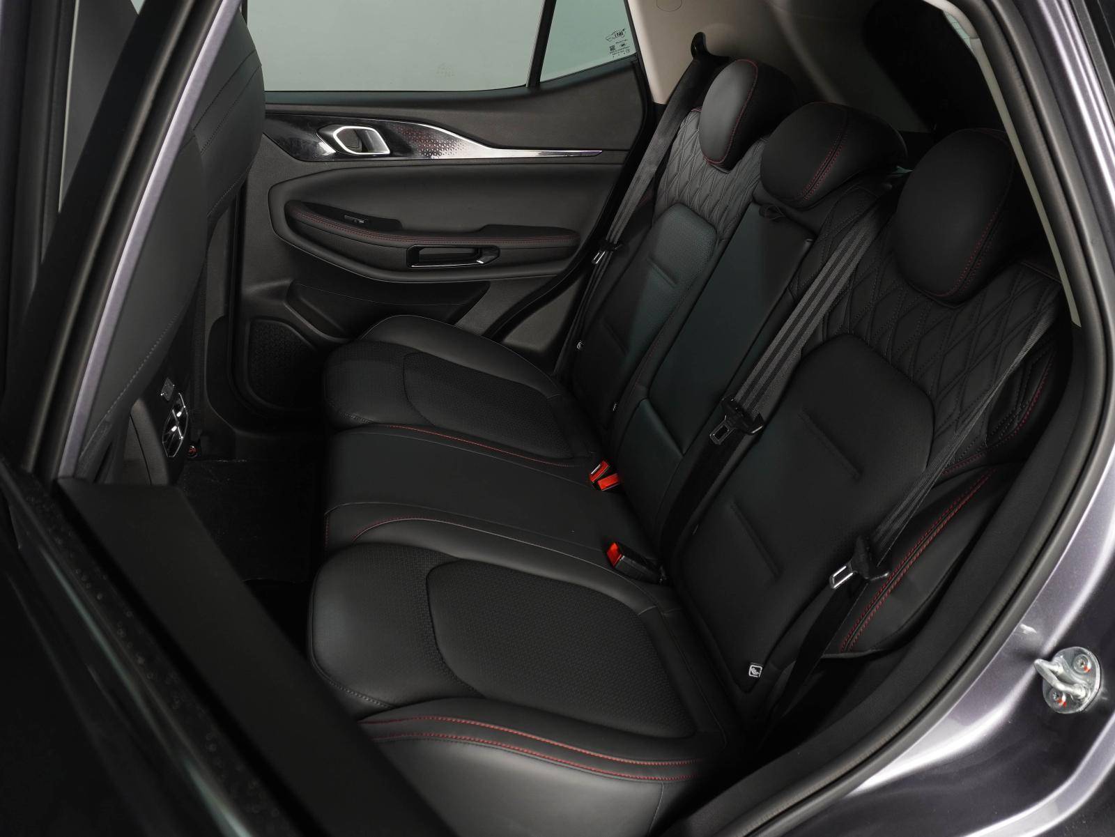 Jetour X50 Luxury 1.5T 6DCT