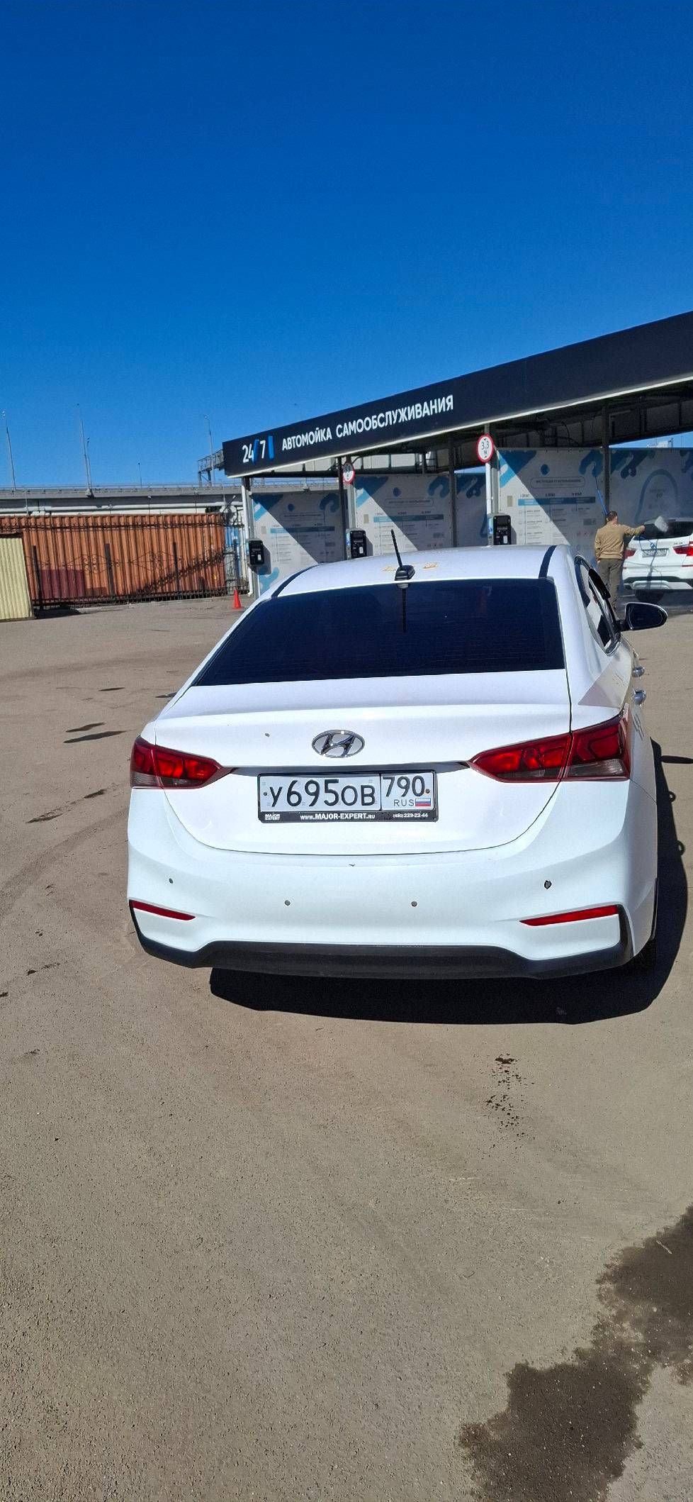 Hyundai Solaris,  334 794 км, 2018 года в лизинг