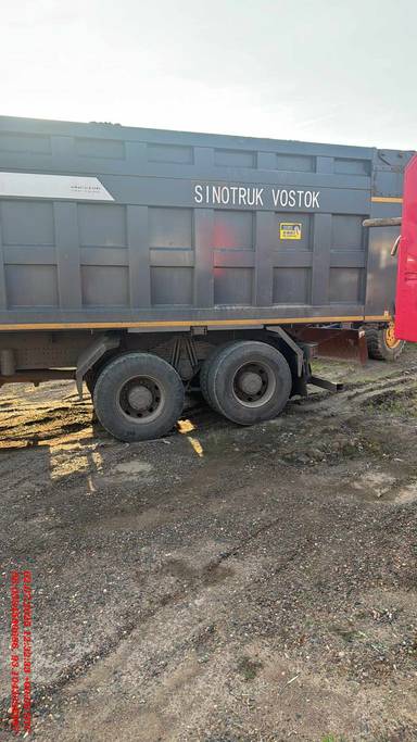 Sitrak ZZ3316V386ME