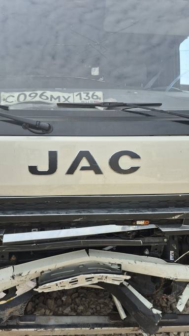 JAC N 120