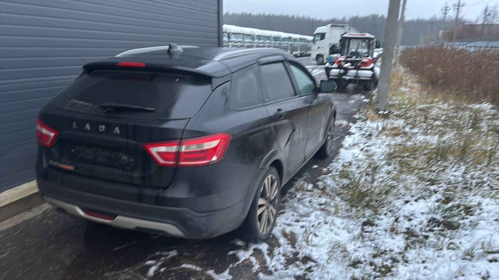 Lada Vesta SW Cross,  216 300 км, 2022 года в лизинг