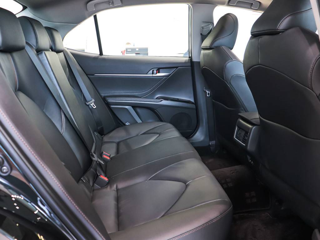 Toyota Camry Deluxe Edition 2.5 АКП