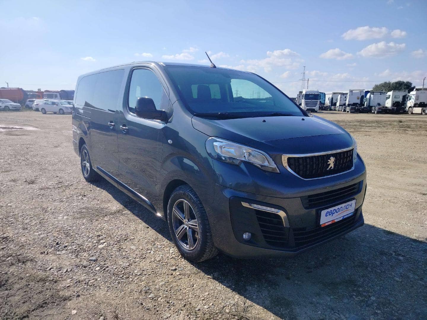Peugeot Traveller,  103 464 км, 2021 года в лизинг