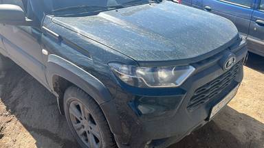 Lada Niva Travel