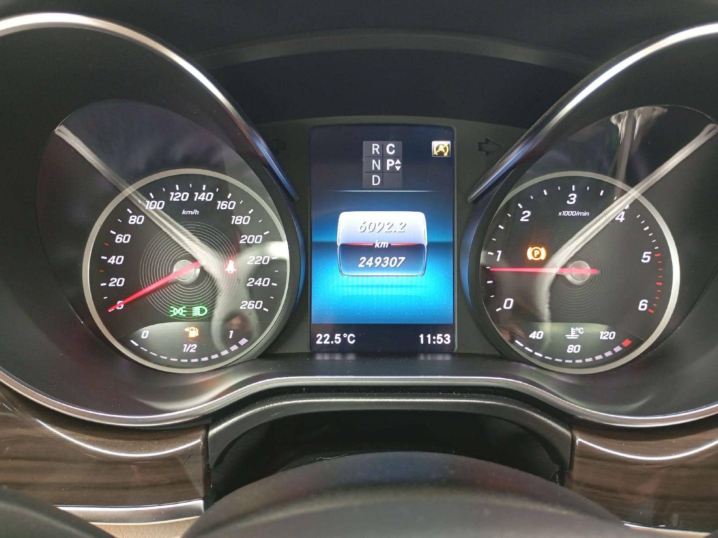 Mercedes-Benz V,  249 307 км, 2021 года в лизинг
