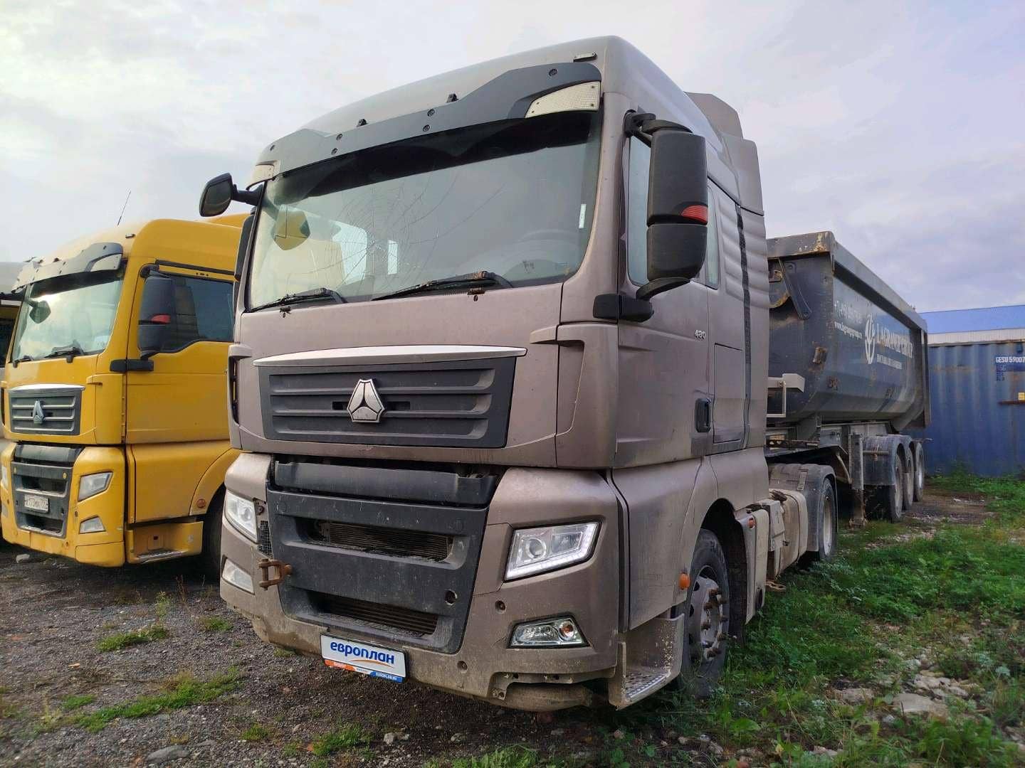 Sitrak C7H 4x2 ZZ4186V361HE,  699 280 км, 2022 года в лизинг