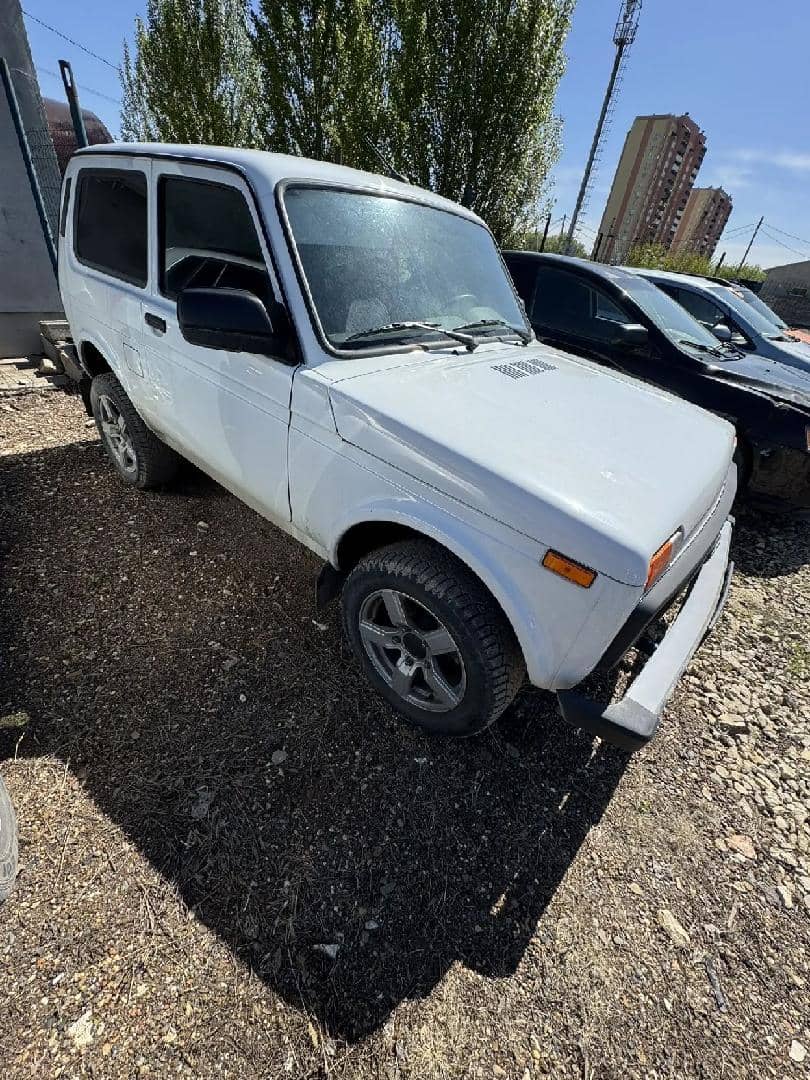 Lada Niva Legend 3 дв,  41 866 км, 2024 года в лизинг