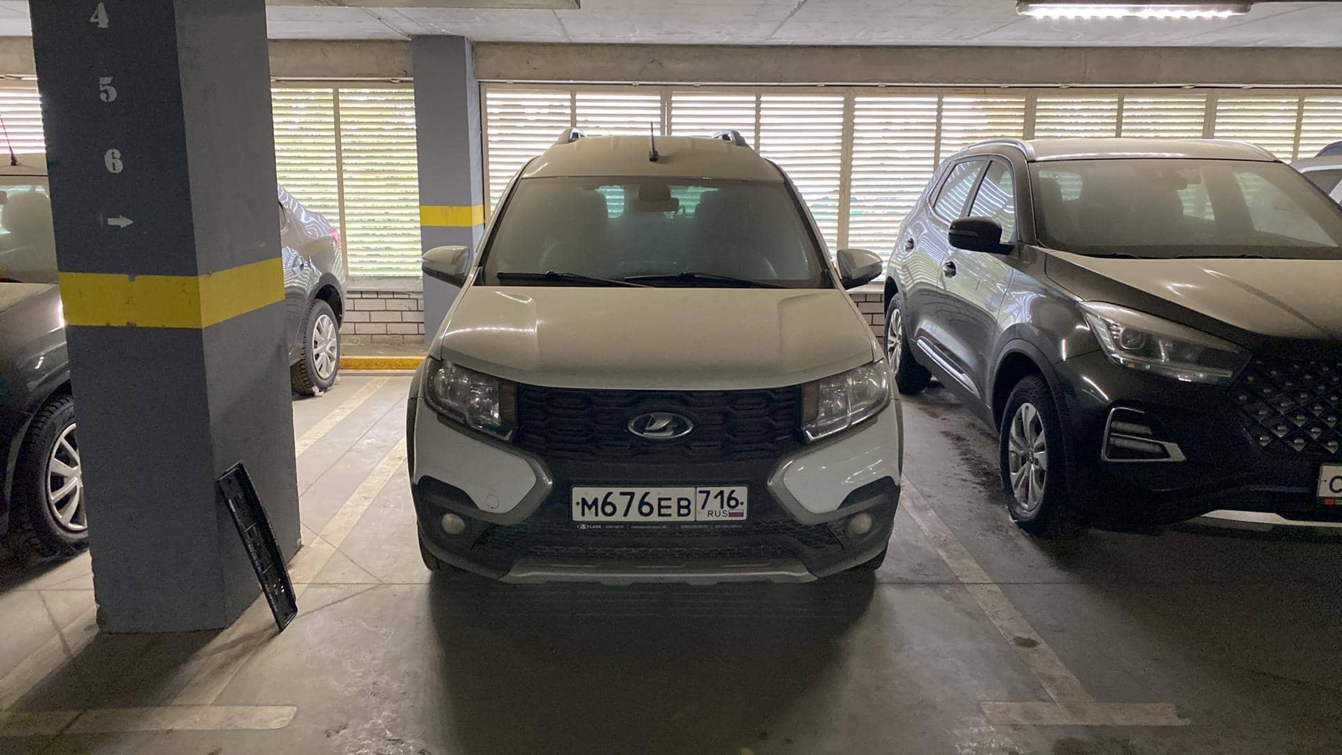Lada Largus Кросс,  103 777 км, 2022 года в лизинг