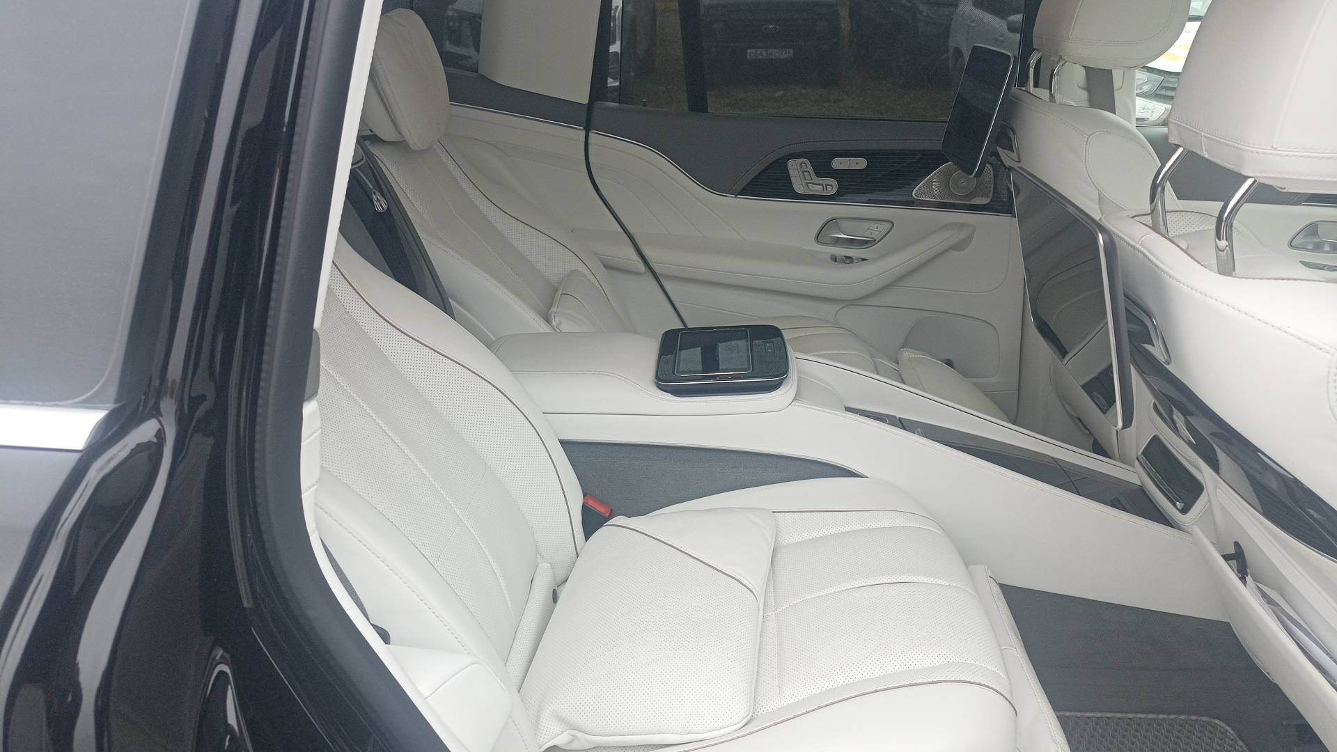 Mercedes-Benz GLS,  84 678 км, 2021 года в лизинг