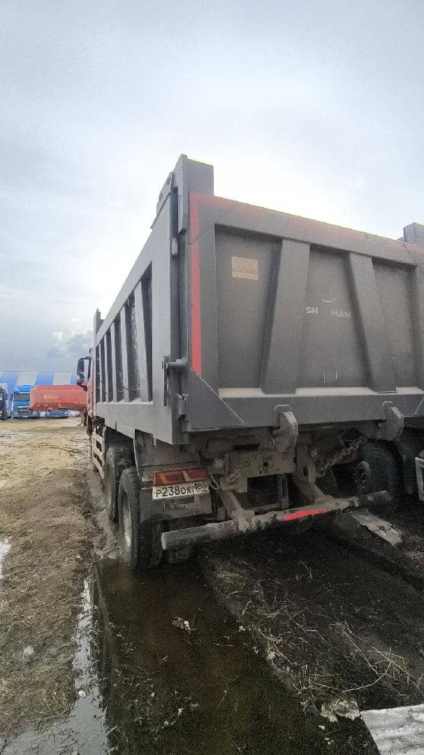 Shacman SX32586V385,  130 000 км, 2024 года в лизинг