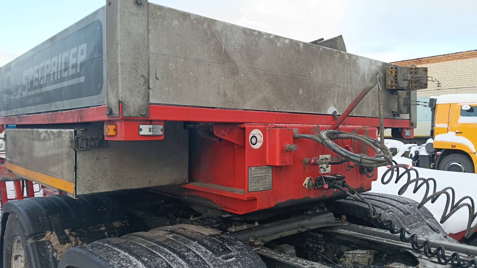 Компания СпецПрицеп Тяжеловоз низкорамный 9942D3, 2022 года в лизинг