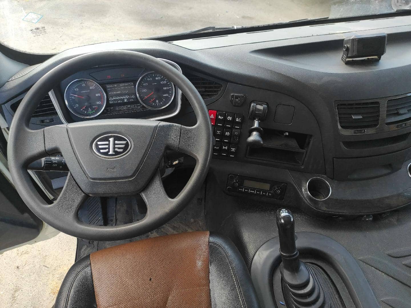 FAW CA3250P66K24L1TE5 6x6,  154 238 км, 2023 года в лизинг