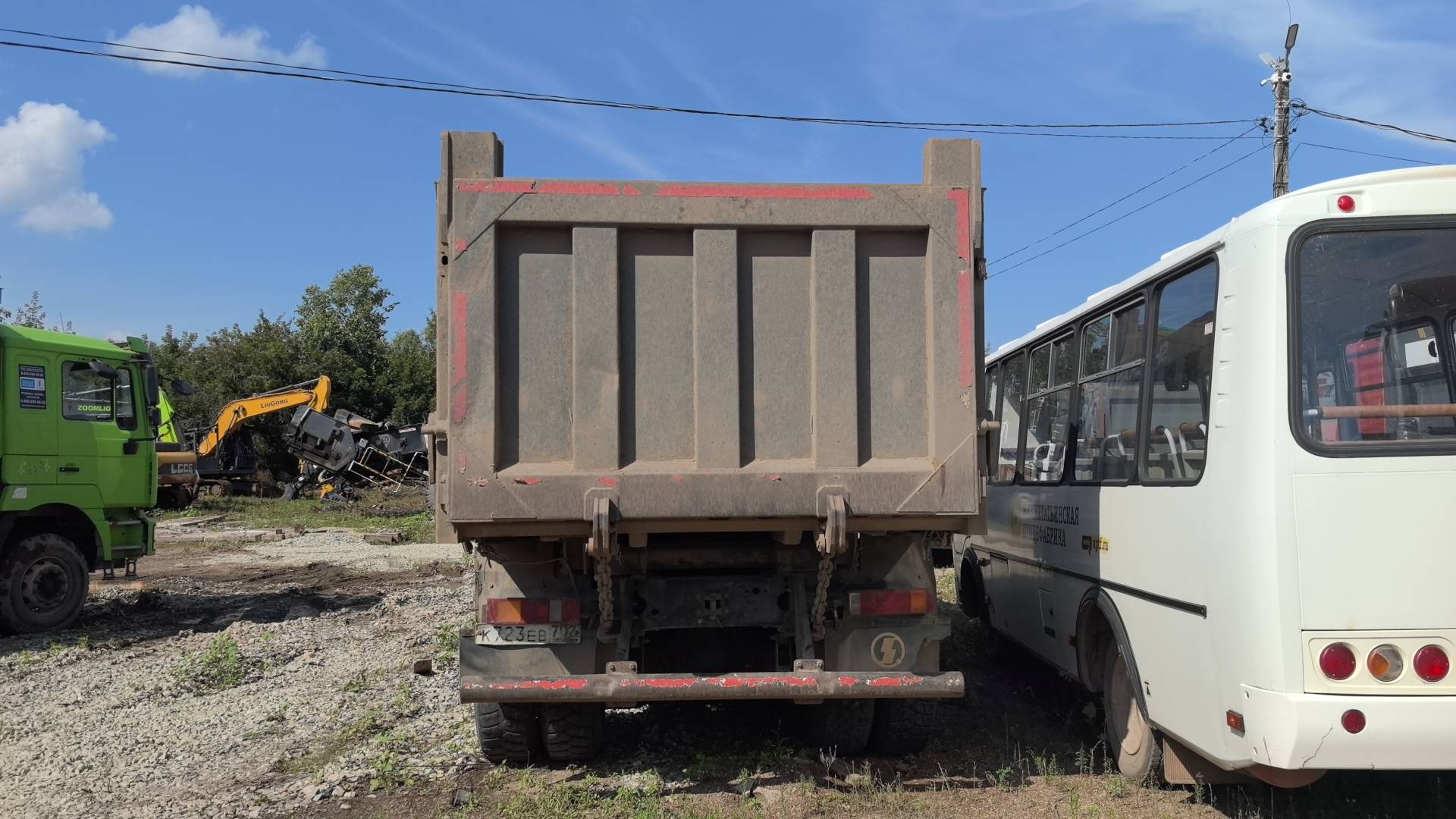 Shacman SX3258DR384,  196 650 км, 2022 года в лизинг