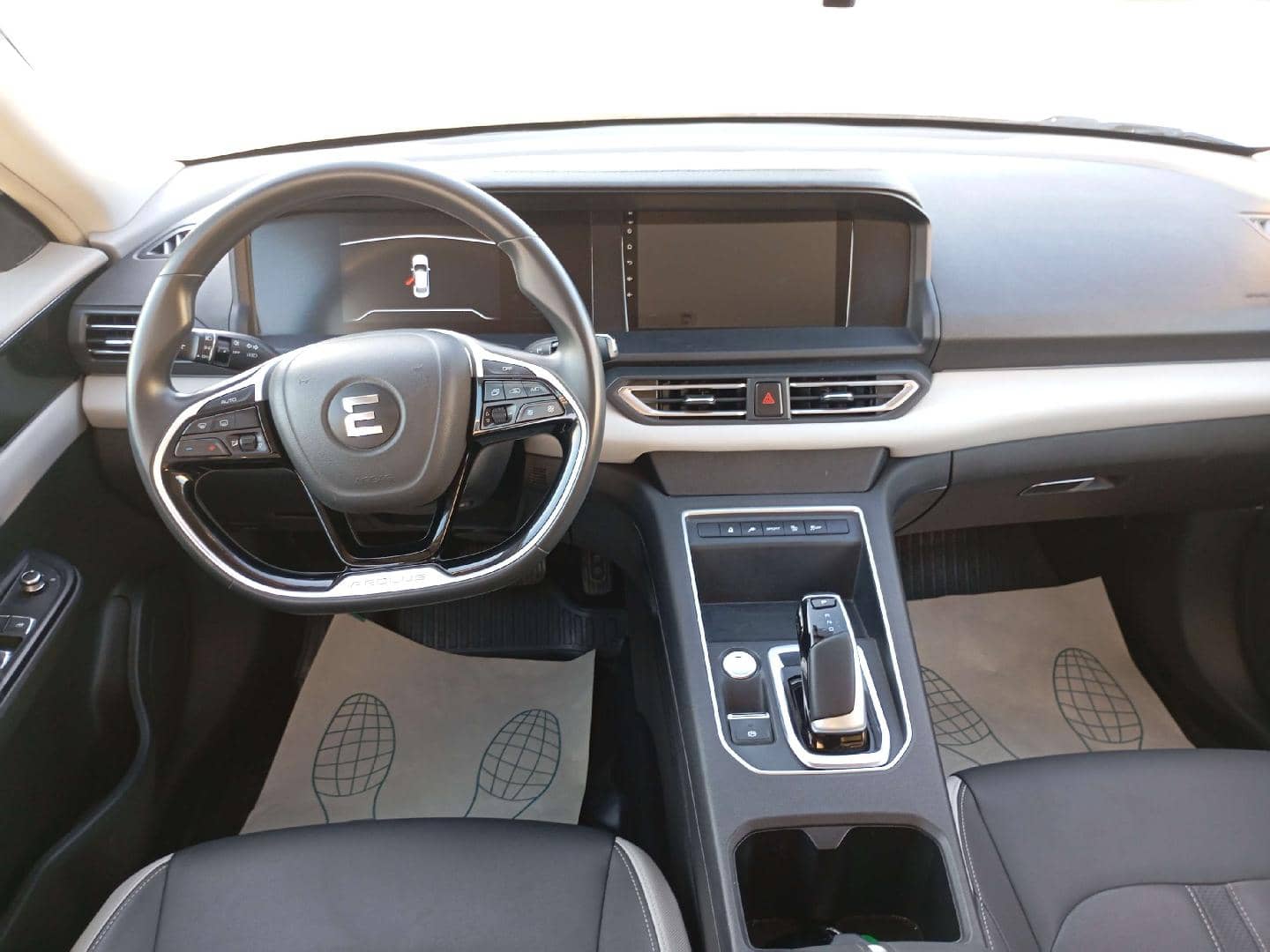 Evolute i-PRO,  41 290 км, 2024 года в лизинг